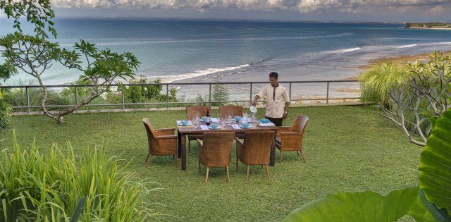 Villa The Luxe Bali, Comedor con vista al mar